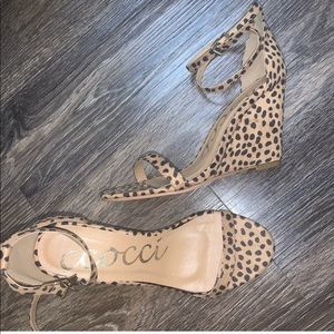 SO fierce got a lot of compliments the day I wore